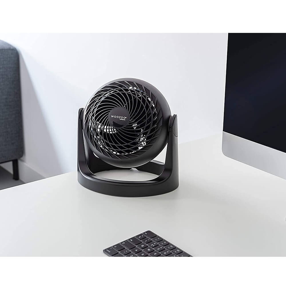 Woozoo PCF-HE15 - Powerful, Silent desk fan / table fan, 30W, Patented 3D propellers, 360° rotation, 3 speeds, For area 13m²